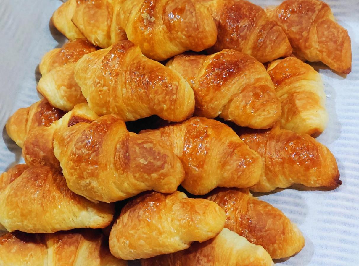 Neyagawa Trend Hotel מראה חיצוני תמונה